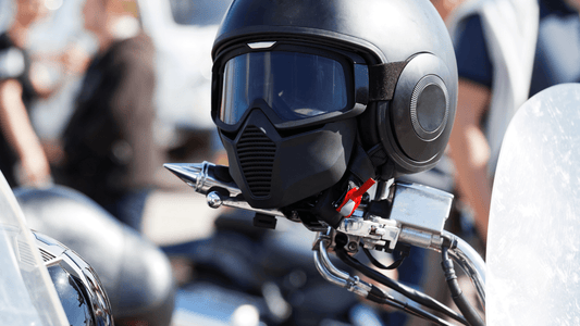Quel masque moto choisir quand on porte des lunettes de vue ? | Guide + Top 3 OTG - LE PRATIQUE DU MOTARD