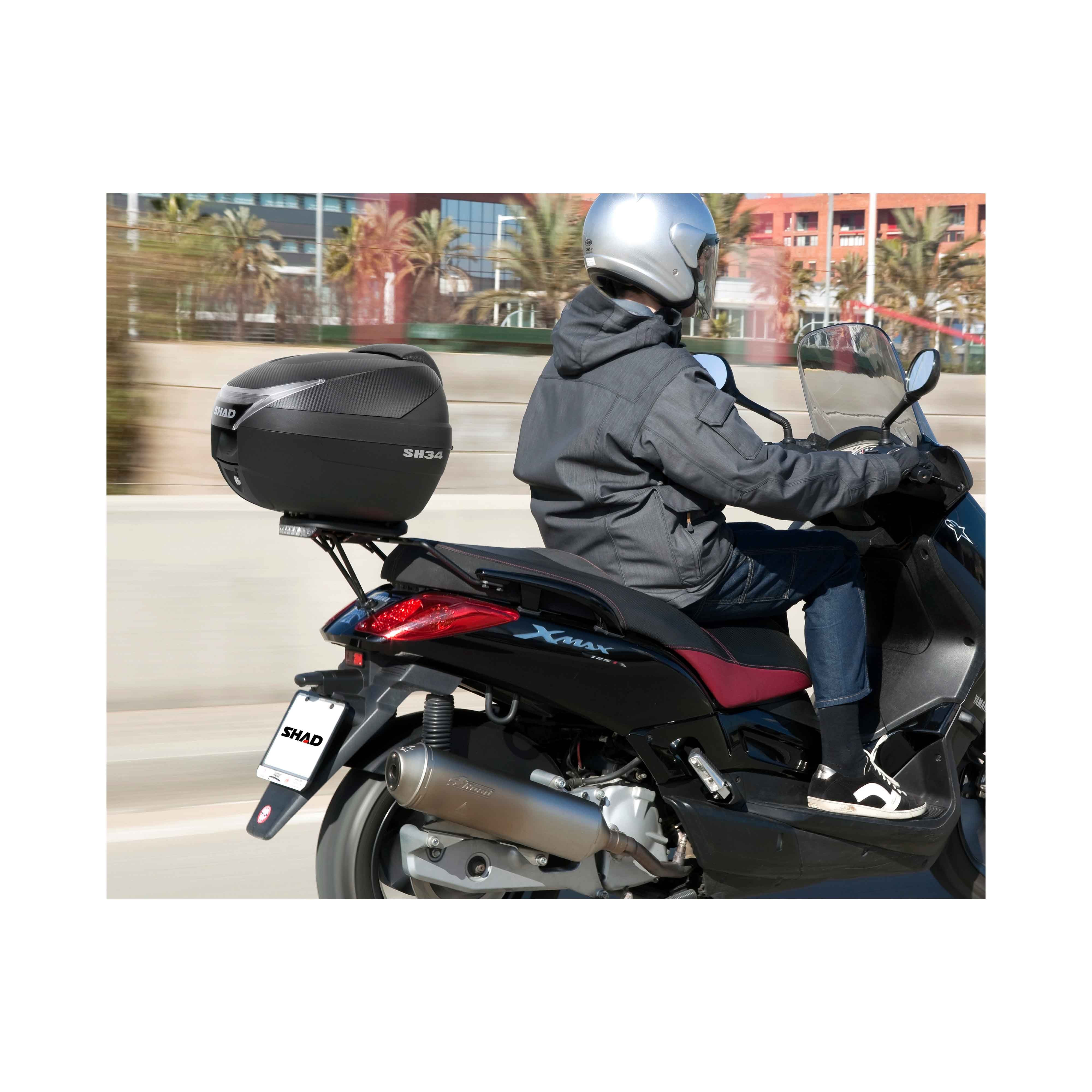 Top Case SHAD SH34 Carbon — Top Case Moto 34L Look Carbone - LE PRATIQUE DU MOTARD