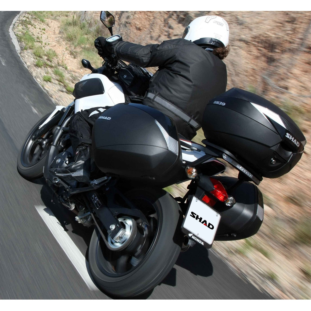Valises Latérales SHAD SH36 Carbon — Set Sacoches Moto 2×36L Look Carbone - LE PRATIQUE DU MOTARD