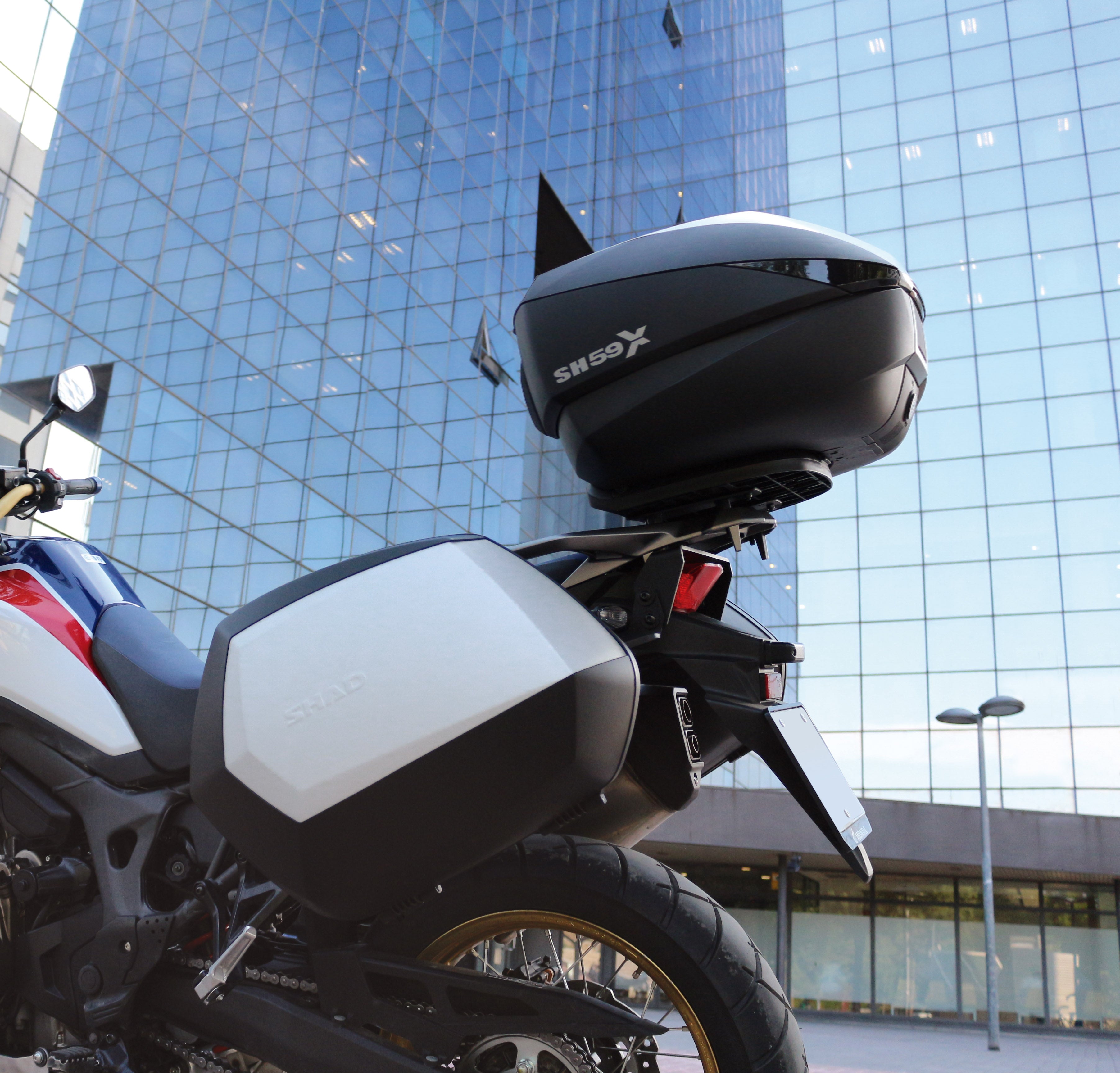 Valises Latérales SHAD SH35 Aluminium — Set Sacoches Moto 2×35L 3P System - LE PRATIQUE DU MOTARD