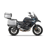 Fixation pour Top Case Benelli Trk 502X/QJ Motor Srt 700 X TRAIL/RIEJU Xplora 557/707 - LE PRATIQUE DU MOTARD