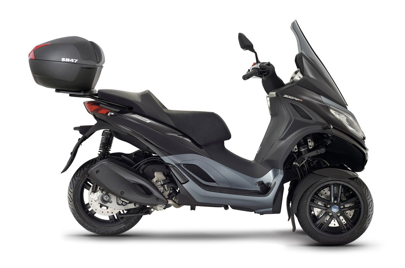 Top Case SHAD SH47 Réflecteur Rouge — Top Case Moto 47L Sécurité - LE PRATIQUE DU MOTARD