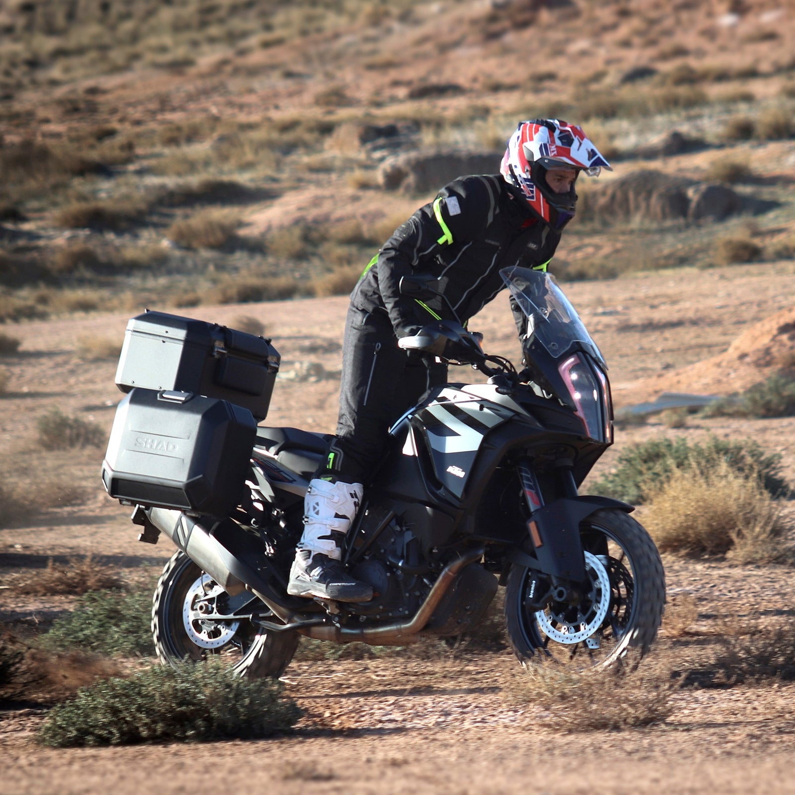 Valise Latérale Gauche SHAD TR36L Terra Black — Sacoche 36L Alu Noir Mat - LE PRATIQUE DU MOTARD