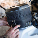 Sacoche Réservoir SHAD E03CL Pro — Sacoche Moto 3L Click + Sangles - LE PRATIQUE DU MOTARD