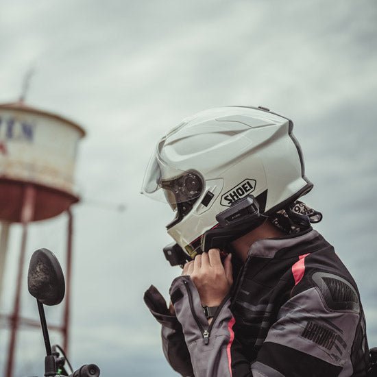 Cardo Packtalk Edge : Intercom Moto Haute Performance - LE PRATIQUE DU MOTARD