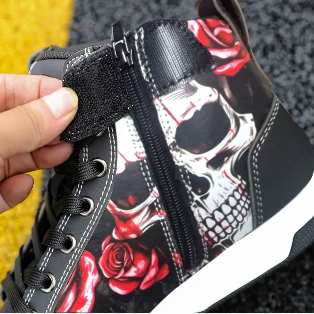Basket Moto Skull & Roses Montante | URBANDARK™ - LE PRATIQUE DU MOTARD