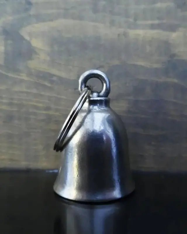 Cloche de moto unique "Clochette de la Croix du Crâne" - Le Pratique du Motard