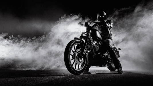 Meilleurs vêtements de pluie moto : le guide complet pour rester sec sous la flotte - LE PRATIQUE DU MOTARD
