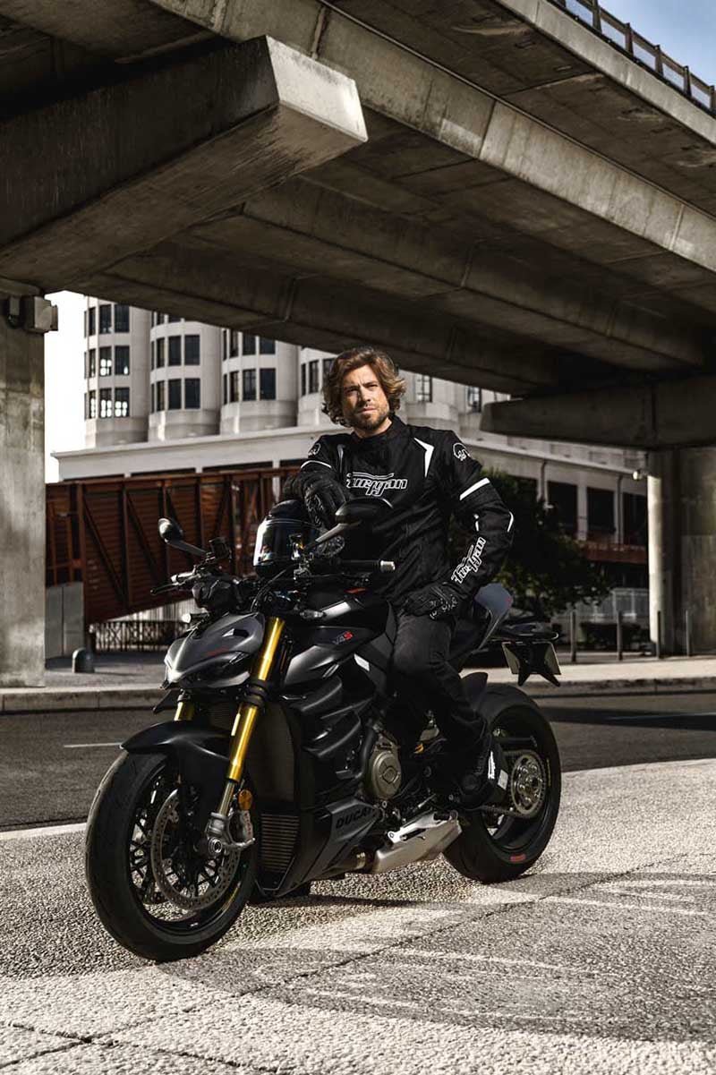 Chaussures Moto Furygan V4 EASY D3O® — Homologué CE Noir - Blanc - LE PRATIQUE DU MOTARD