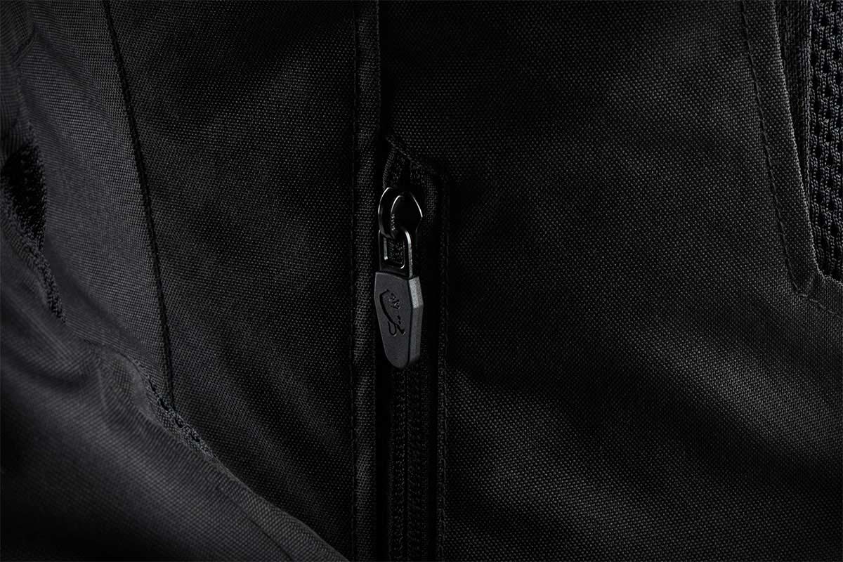 Blouson Moto Furygan WB08 VENTED+ — Protection CE Niveau A Noir - Blanc - LE PRATIQUE DU MOTARD