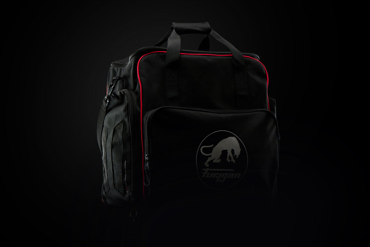 Sac Équipement Moto 45 L Casque & Bottes — Noir-Blanc-Rouge, vue detail 2