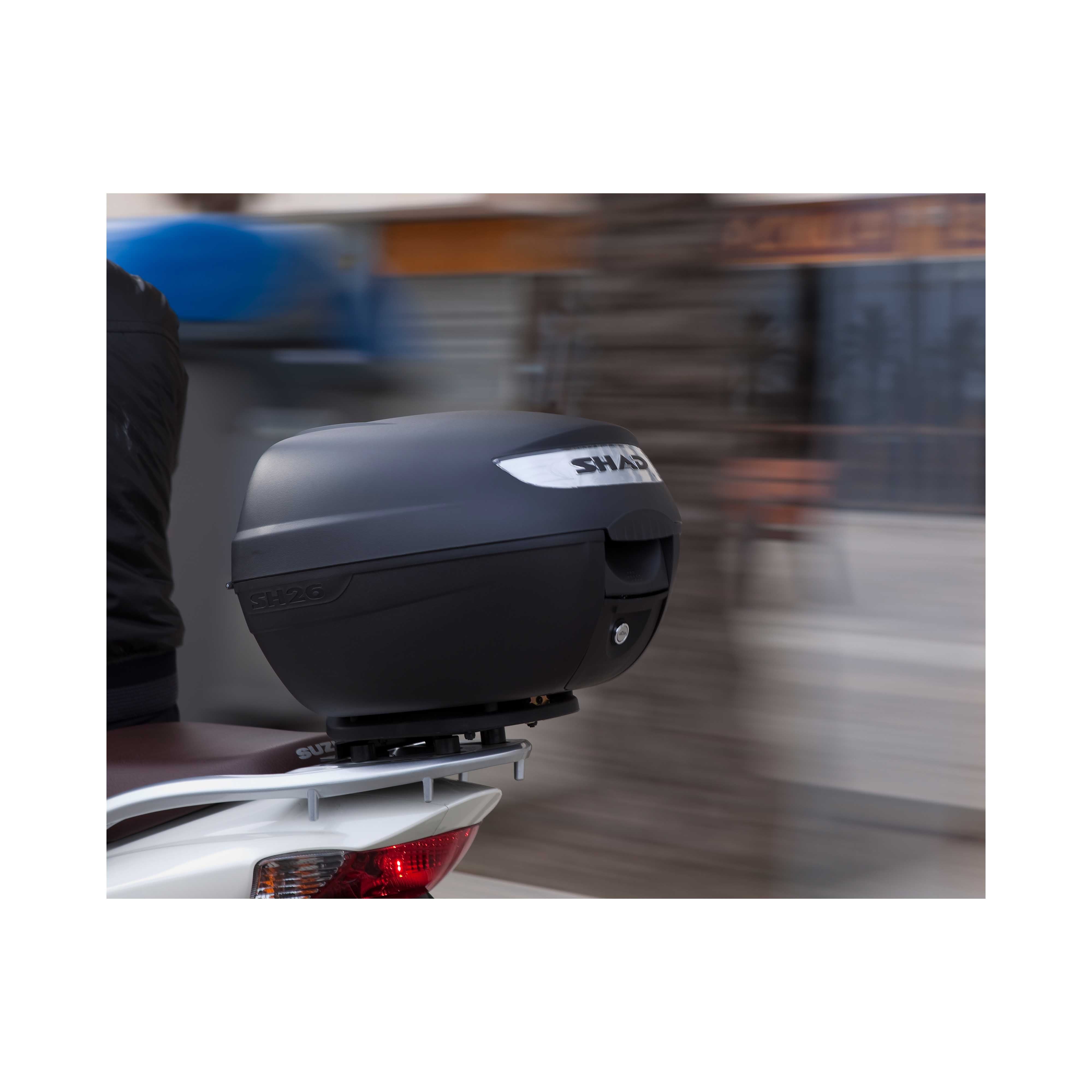 Top Case SHAD SH26 — Top Case Moto 26L Compact Urban - LE PRATIQUE DU MOTARD