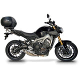 Fixation pour Top Case Yamaha MT 09 - LE PRATIQUE DU MOTARD