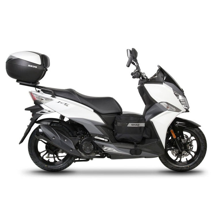 Fixation pour Top Case SYM JET14 50/125 - LE PRATIQUE DU MOTARD