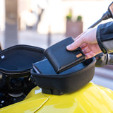 Sacoche de Réservoir SHAD E02C — Sacoche Moto Click System 2L - LE PRATIQUE DU MOTARD
