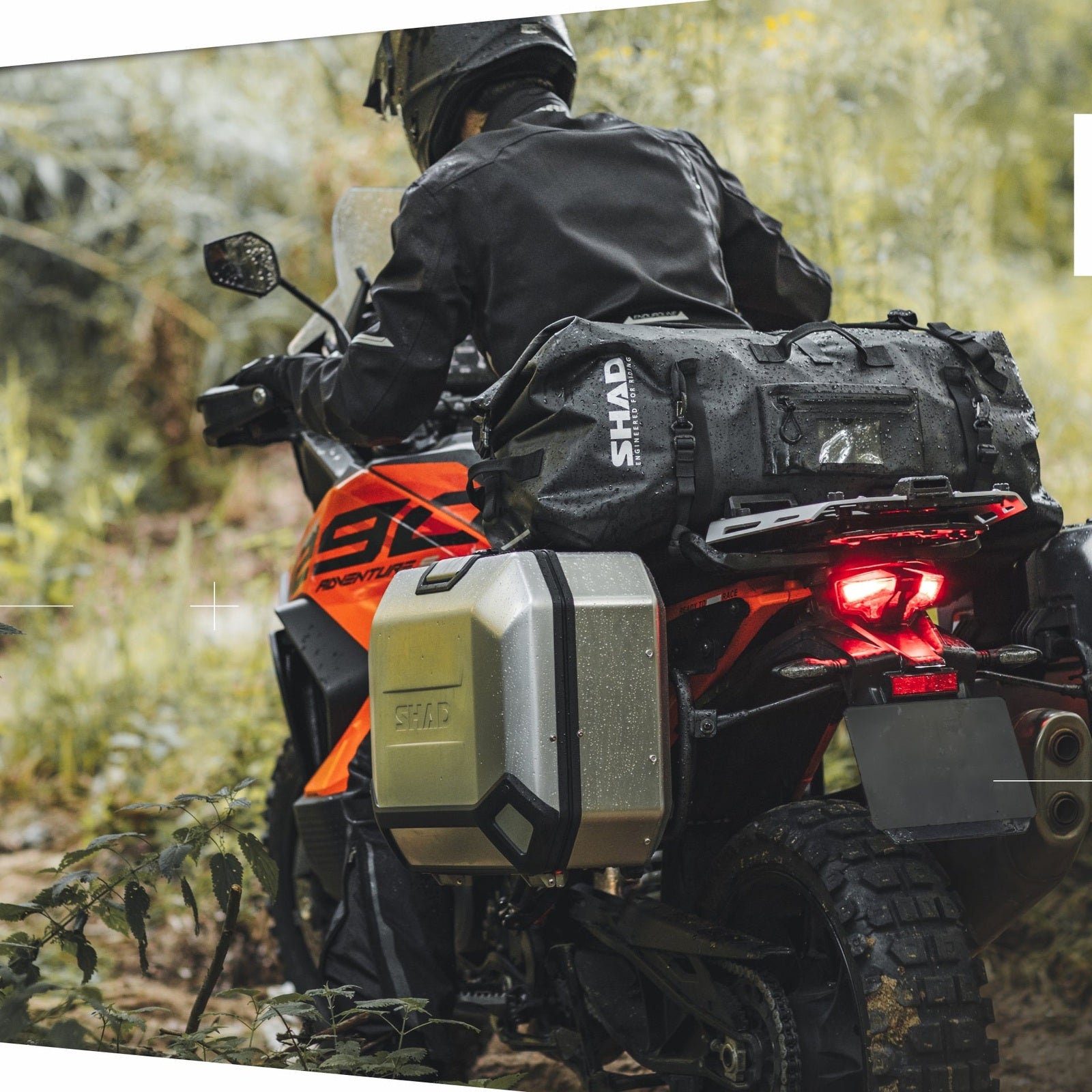 Sac Arrière Étanche SHAD SW80 — Sac Moto Multifonction 80L - LE PRATIQUE DU MOTARD