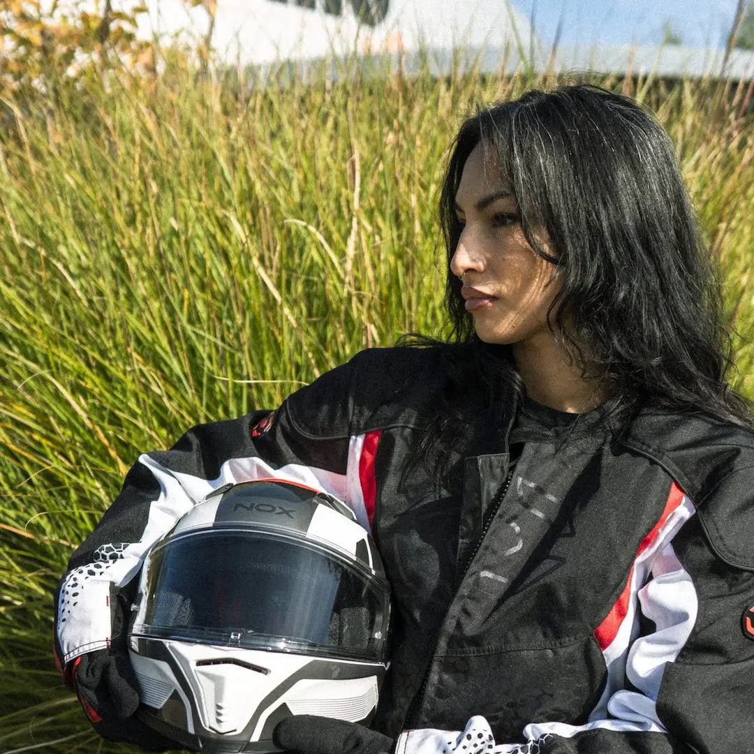 Casque Moto Intégral N402 Mentor Noir Rouge | NOX - LE PRATIQUE DU MOTARD
