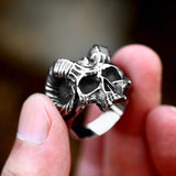 Bague motard - Tête de mort yeux rouges - LE PRATIQUE DU MOTARD