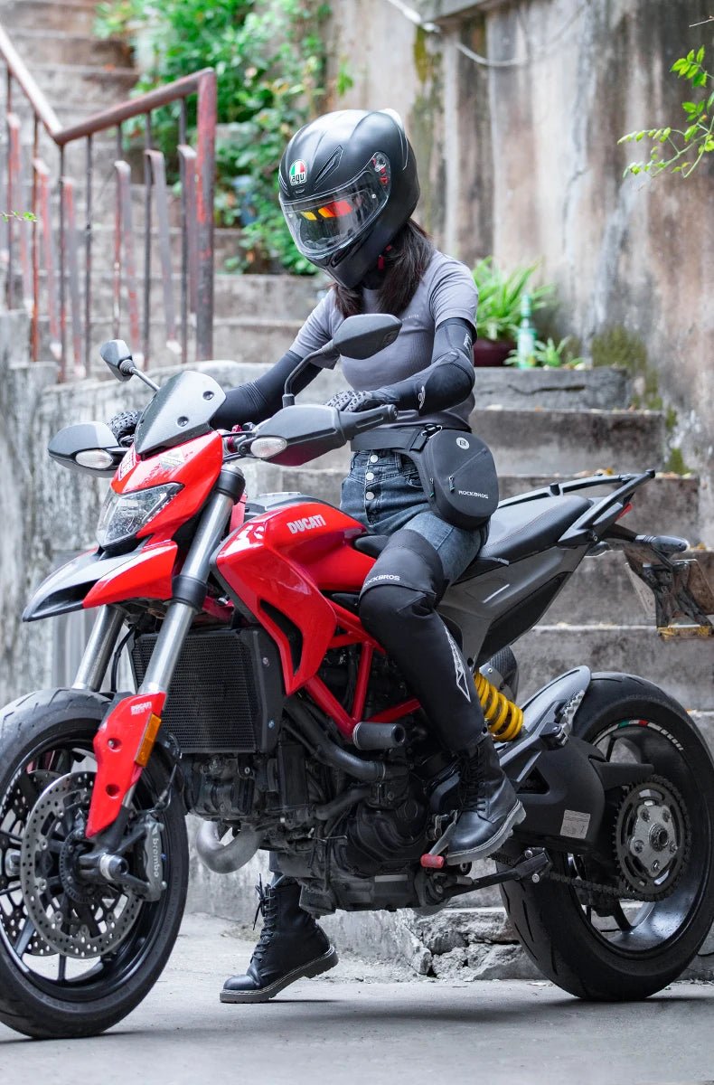 Petite sacoche de jambe femme - LE PRATIQUE DU MOTARD