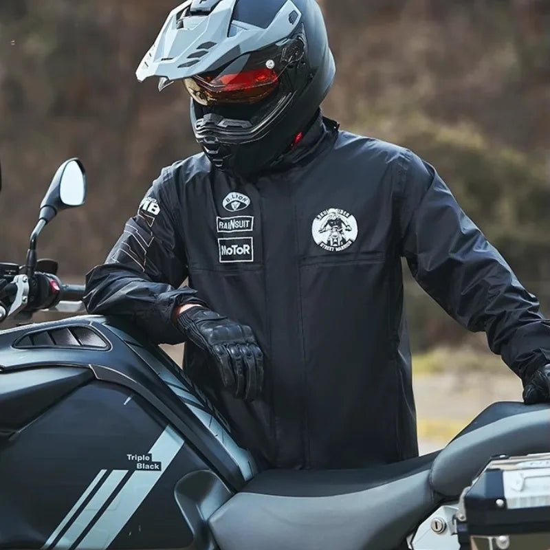 Vêtement de pluie moto Skull Rider™ | Protection ultime contre les intempéries - LE PRATIQUE DU MOTARD