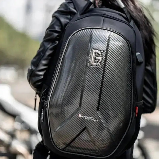 Sac a dos moto Carbone XGP-V2 - Le Pratique du Motard
