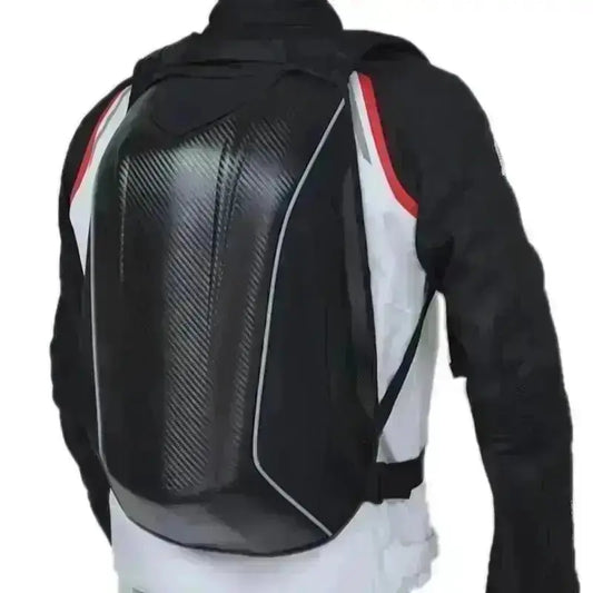 SAC A DOS moto étanche en fibre de carbone - Le Pratique du Motard